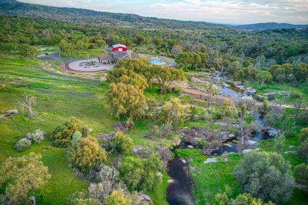 $2,800,000 | 31825 Auberry Road, Auberry, CA 93602