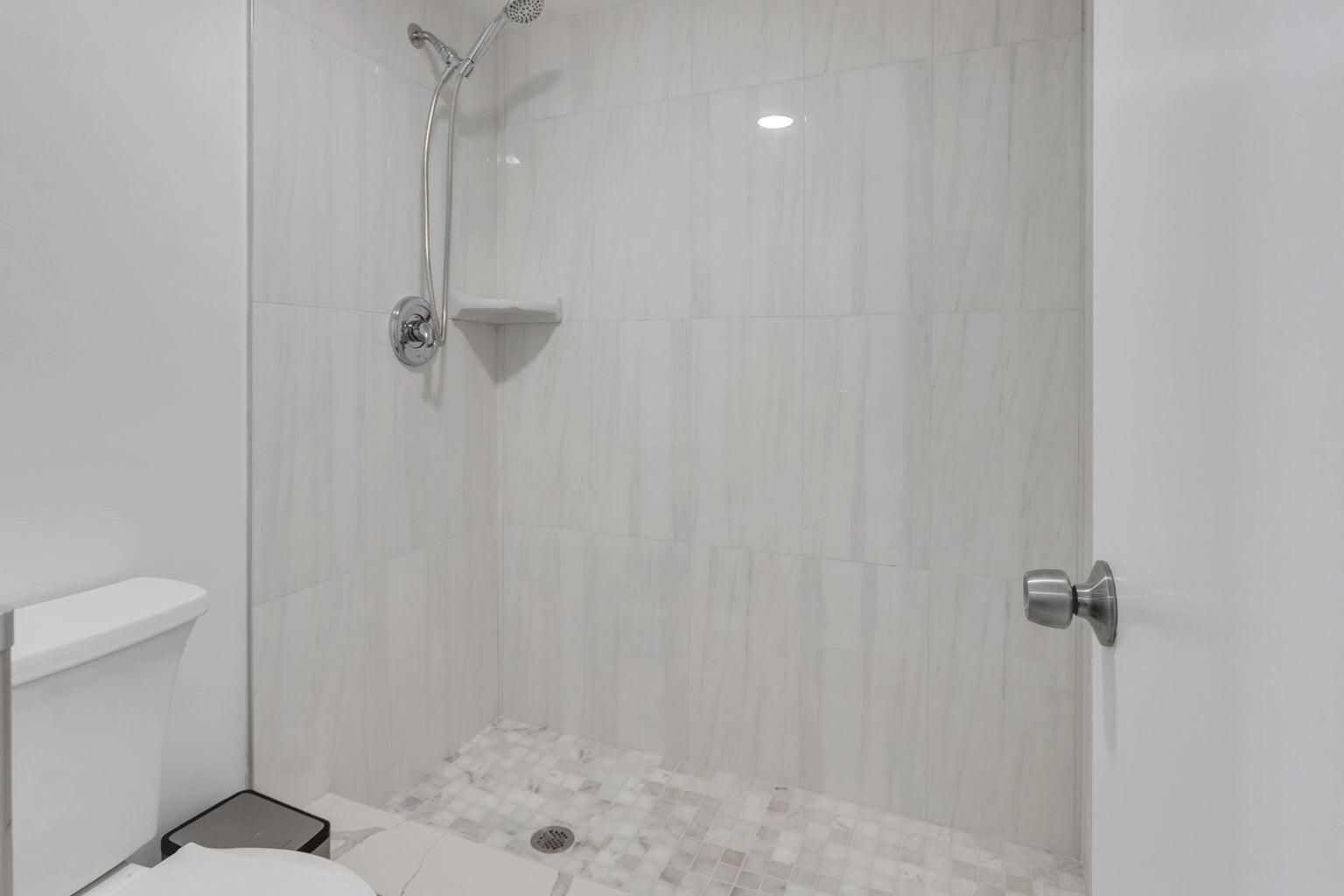 955 Dotterel Road Delray Beach, FL 33444 - Photo 30 of 60 27