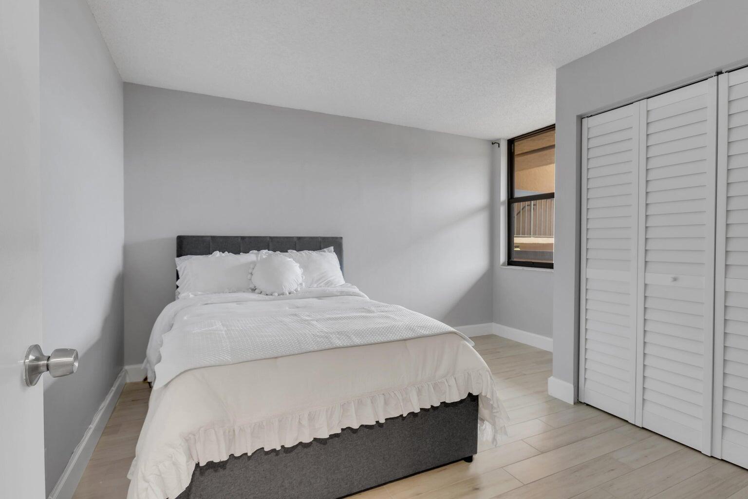 955 Dotterel Road Delray Beach, FL 33444 - Photo 34 of 60 32