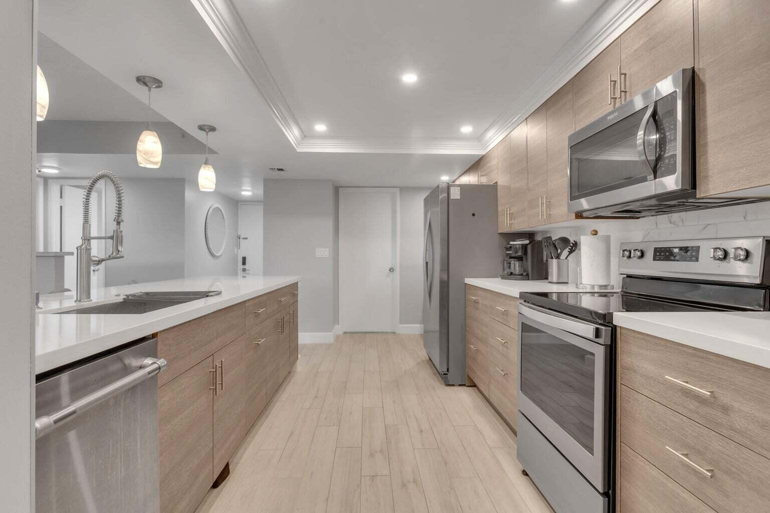 955 Dotterel Road Delray Beach, FL 33444 - Photo 7 of 60 7