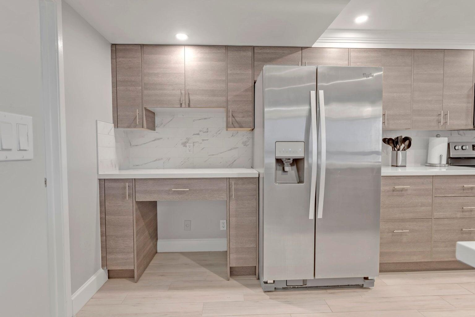 955 Dotterel Road Delray Beach, FL 33444 - Photo 9 of 60 9