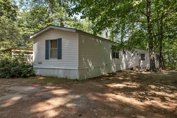 $199,900 | 447 Jackman Pond Road, Tamworth, NH 03883