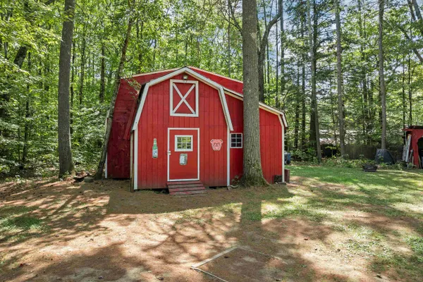 $199,900 | 447 Jackman Pond Road, Tamworth, NH 03883