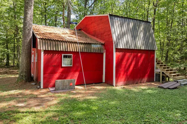 $199,900 | 447 Jackman Pond Road, Tamworth, NH 03883