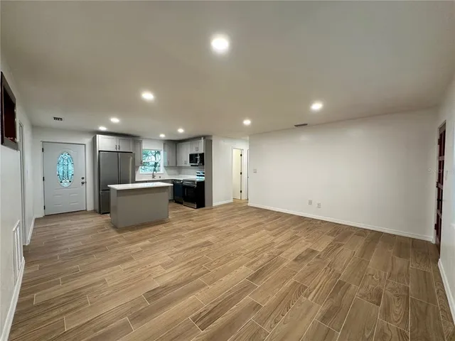 $2,850 | 2484 Nash Street, Clearwater, FL 33765