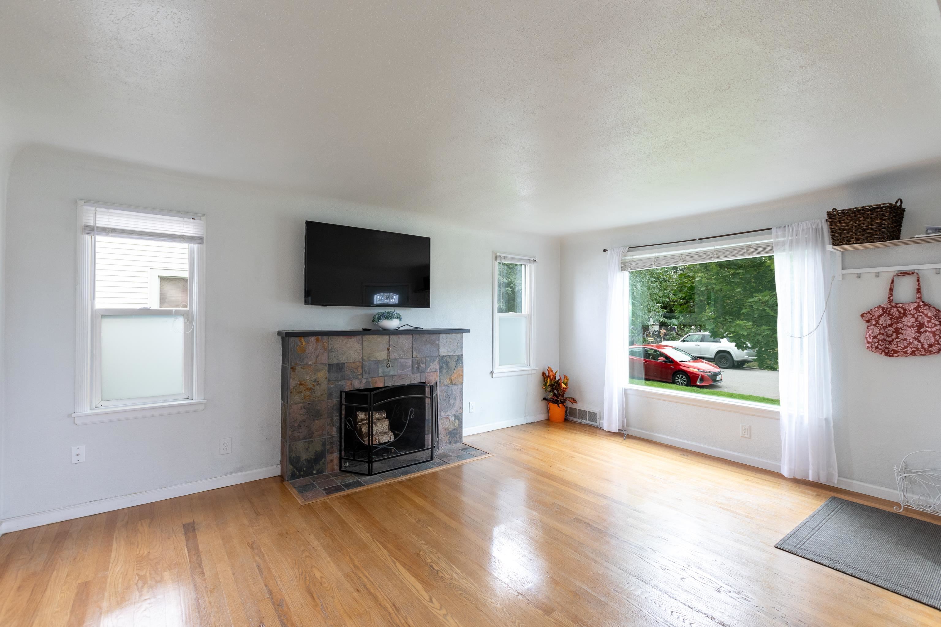 5008 North Adams Street Spokane, WA 99205 - Photo 6 of 27