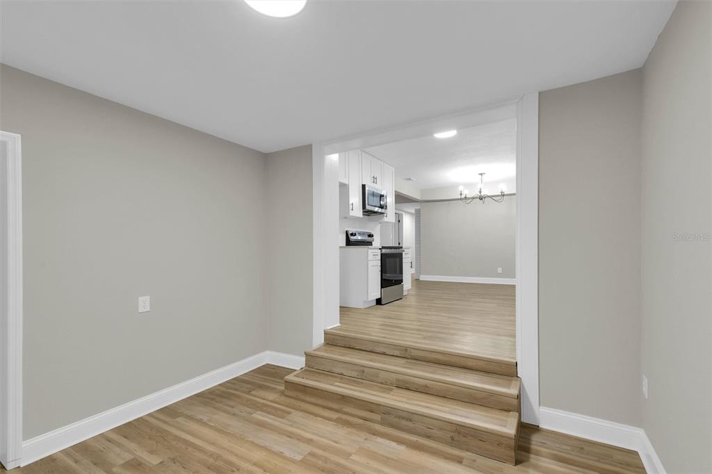 2500 Nancy Street Orlando, FL 32806 - Photo 15 of 17