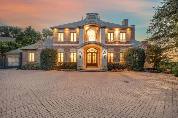 $2,750,000 | 3004 West Shadow Drive, Arlington, TX 76006