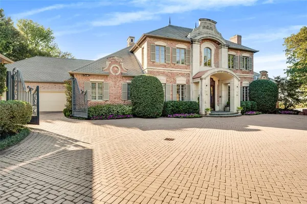 $2,750,000 | 3004 West Shadow Drive, Arlington, TX 76006
