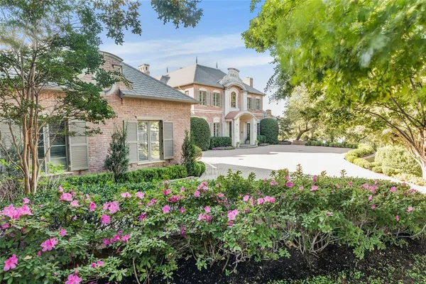 $2,750,000 | 3004 West Shadow Drive, Arlington, TX 76006