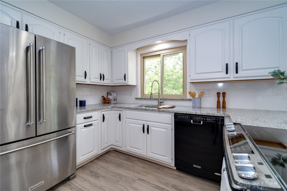 4073 Upham Road Dayton, OH 45429 - Photo 14 of 38 Gallery Image 14