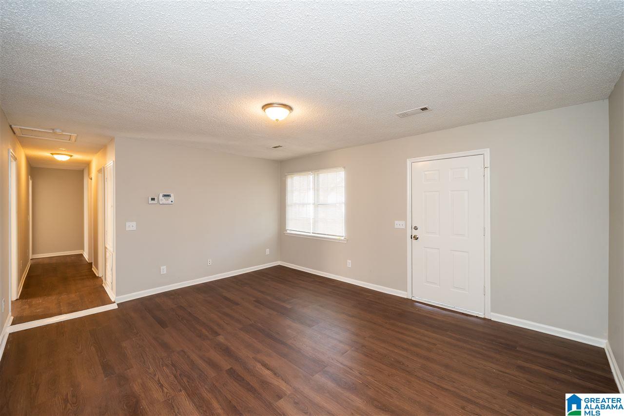 1409 Mary Street Jasper, AL 35501 - Photo 3 of 13
