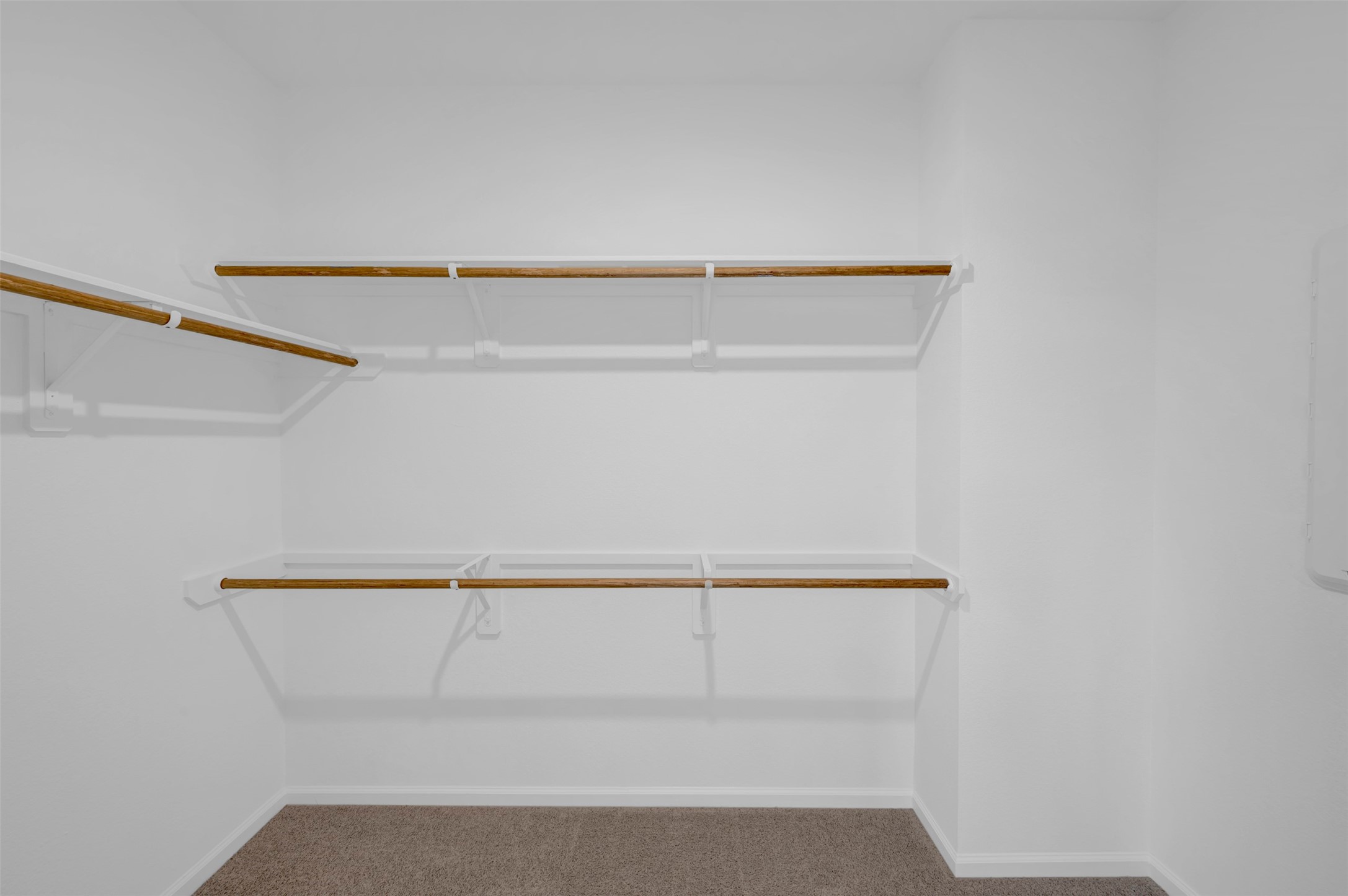 29406 Suncreek Rnch Court Waller, TX 77484 - Photo 21 of 40 Primary walk-in closet