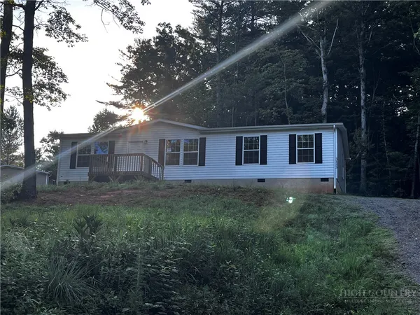 $224,000 | 3153 Bear Trail Drive, Lenoir, NC 28645