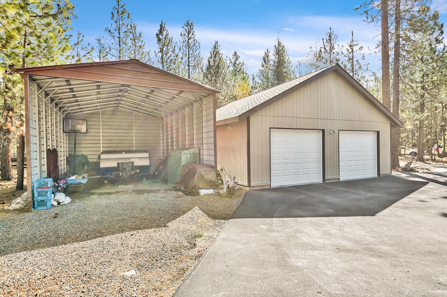 14840 Laurel Road La Pine, OR 97739 - Photo 29 of 32 2 Bay 900 sq ft shop - Plus 2 carports