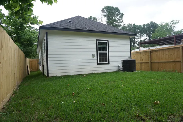 a sign that is on the side of a road