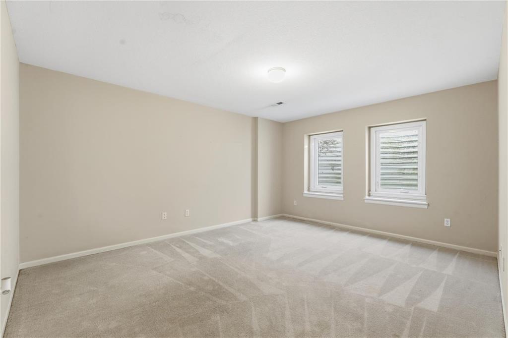 1305 159th Street Basehor, KS 66007 - Photo 17 of 33