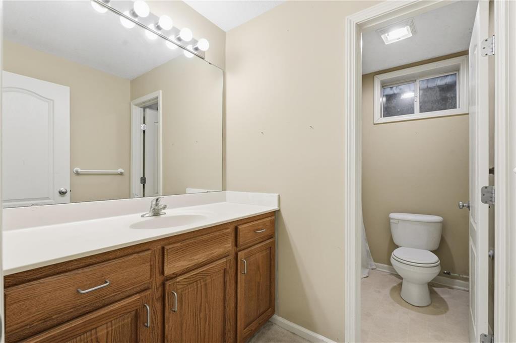 1305 159th Street Basehor, KS 66007 - Photo 19 of 33