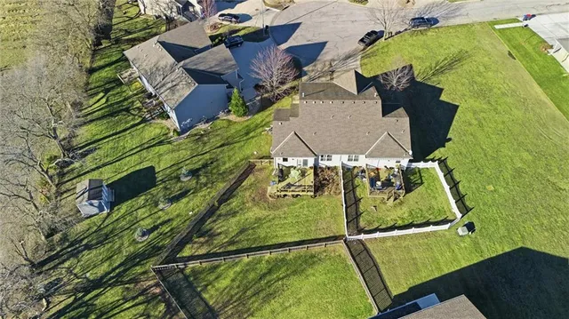 $269,000 | 1305 159th Street, Basehor, KS 66007