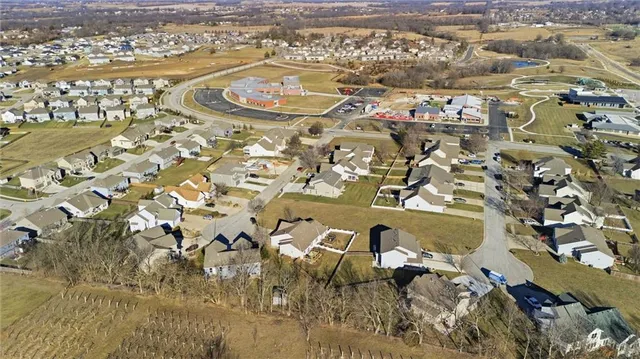 $269,000 | 1305 159th Street, Basehor, KS 66007