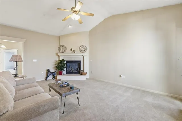 $269,000 | 1305 159th Street, Basehor, KS 66007