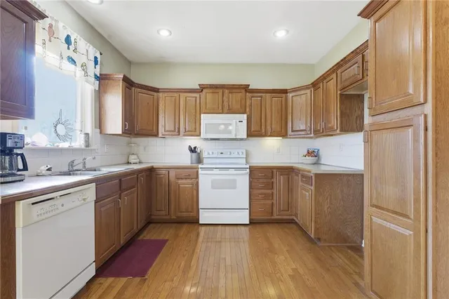 $269,000 | 1305 159th Street, Basehor, KS 66007