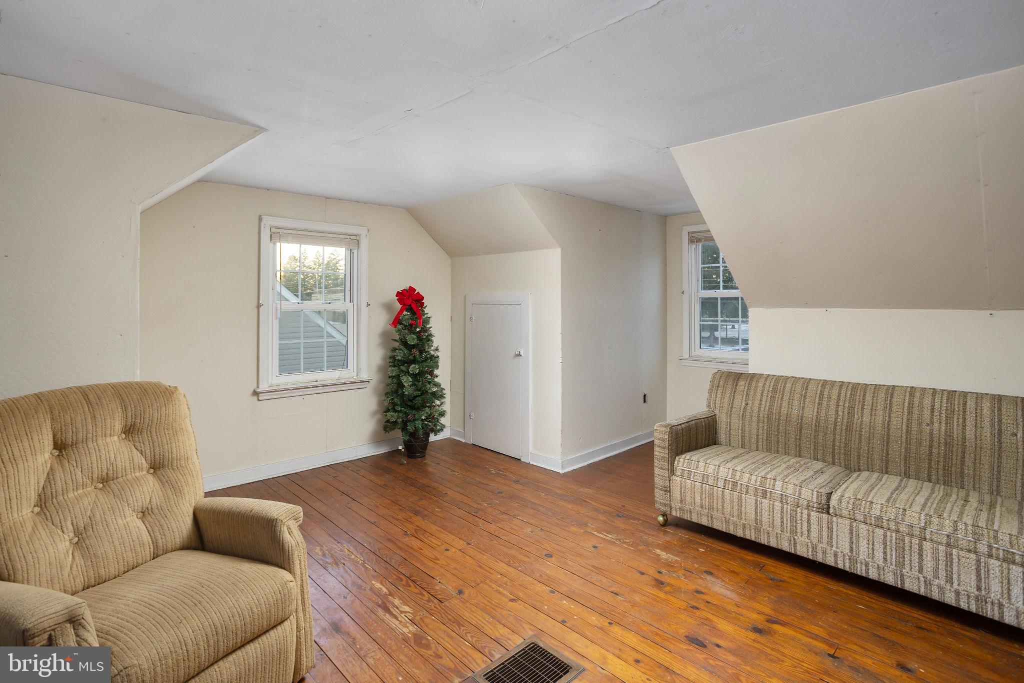 23 West Upper Ferry Road Ewing, NJ 08628 - Photo 20 of 27