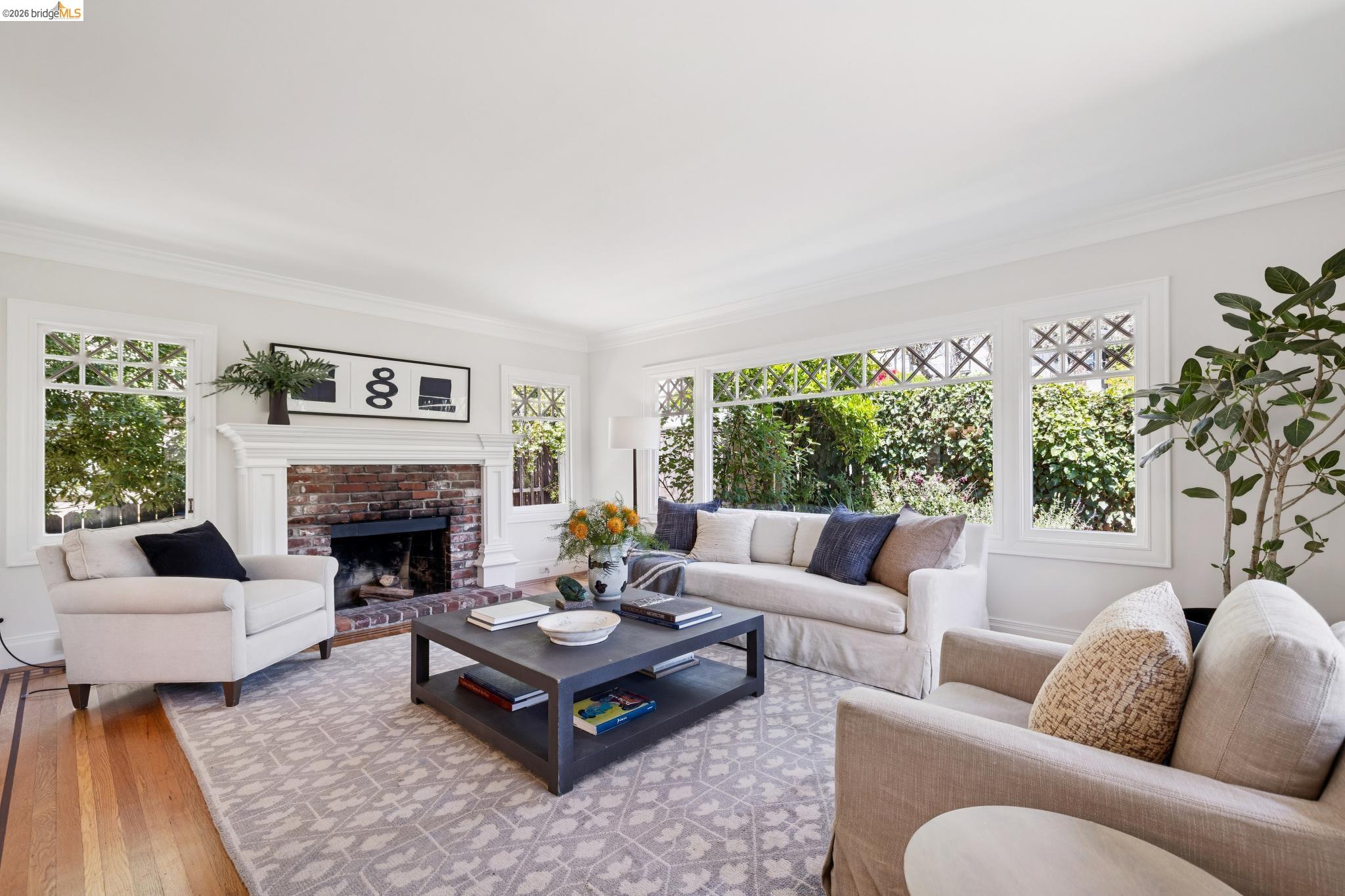 664 Vincente Avenue Berkeley, CA 94707 - Photo 5 of 54