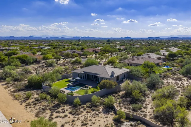 $9,995 | 29119 North 71st Place, Scottsdale, AZ 85266