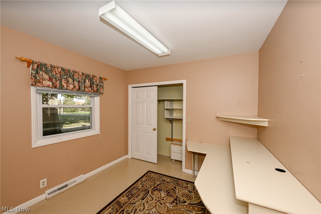 3678 Minor Road Akron, OH 44321 - Photo 22 of 31