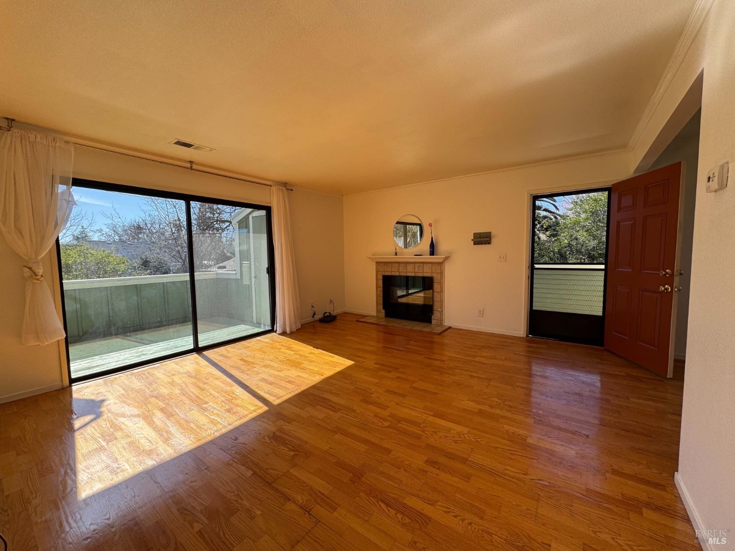 192 Agua Caliente Road West Sonoma, CA 95476 - Photo 6 of 27 Living Room