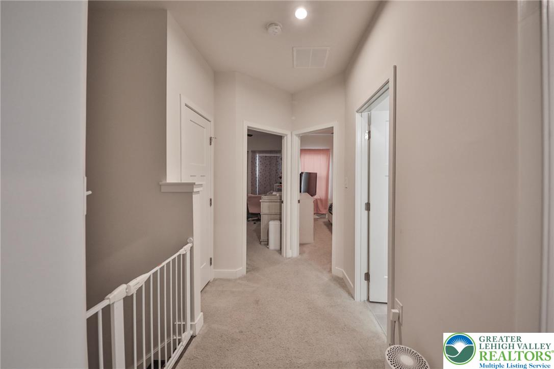 2364 Raya Way Easton, PA 18045 - Photo 24 of 40