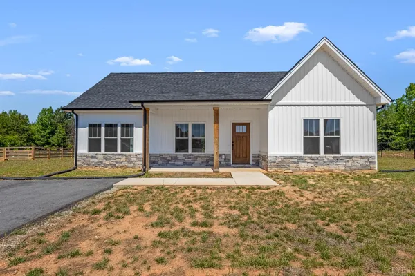 $299,900 | 3729 Kentuck Road, Ringgold, VA 24586