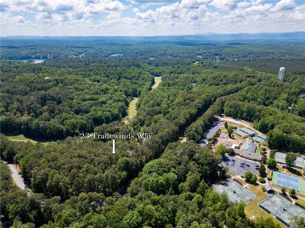 23 Tradewinds Way Salem, SC 29676 - Photo 8 of 31 Vast, verdant landscape offering a tranquil escape with scenic community amenities nearby.