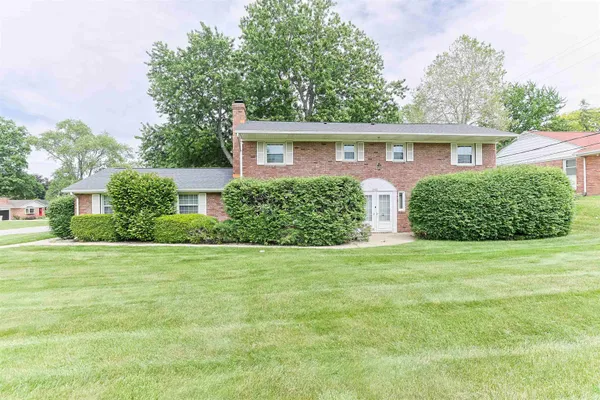 $275,000 | 5402 Miami Road, South Bend, IN 46614
