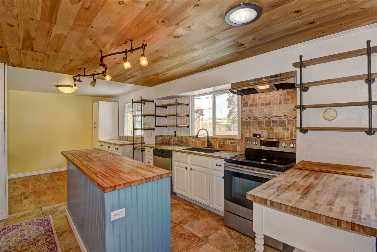 13912 South Merriney Road Cheney, WA 99004 - Photo 7 of 20