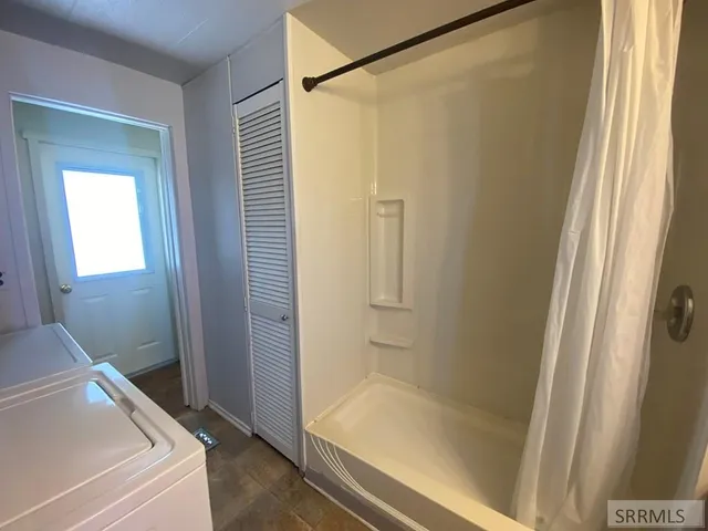 $140,000 | 120 East Valley Road, Challis, ID 83226