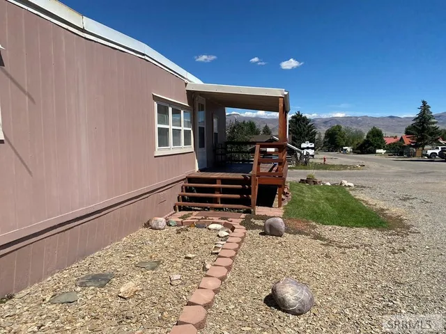 $140,000 | 120 East Valley Road, Challis, ID 83226