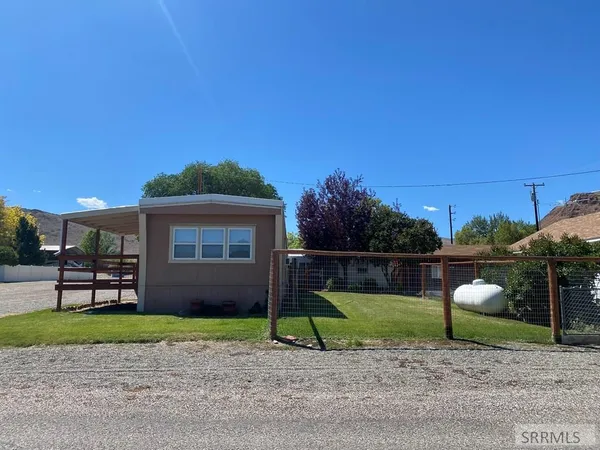 $140,000 | 120 East Valley Road, Challis, ID 83226