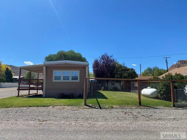 $140,000 | 120 East Valley Road, Challis, ID 83226