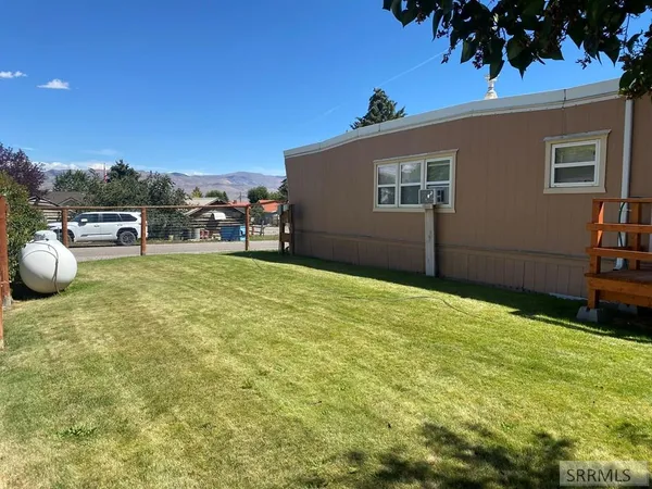 $140,000 | 120 East Valley Road, Challis, ID 83226