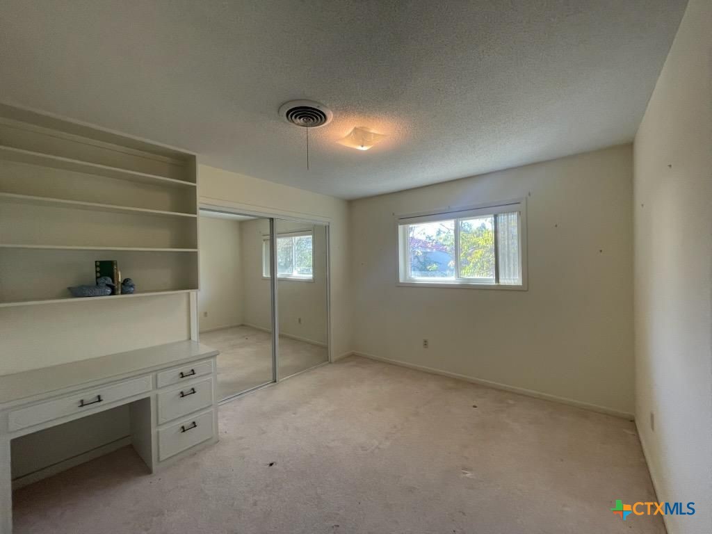 104 Skipcha Trail Lampasas, TX 76550 - Photo 20 of 34 a view of an empty room and window