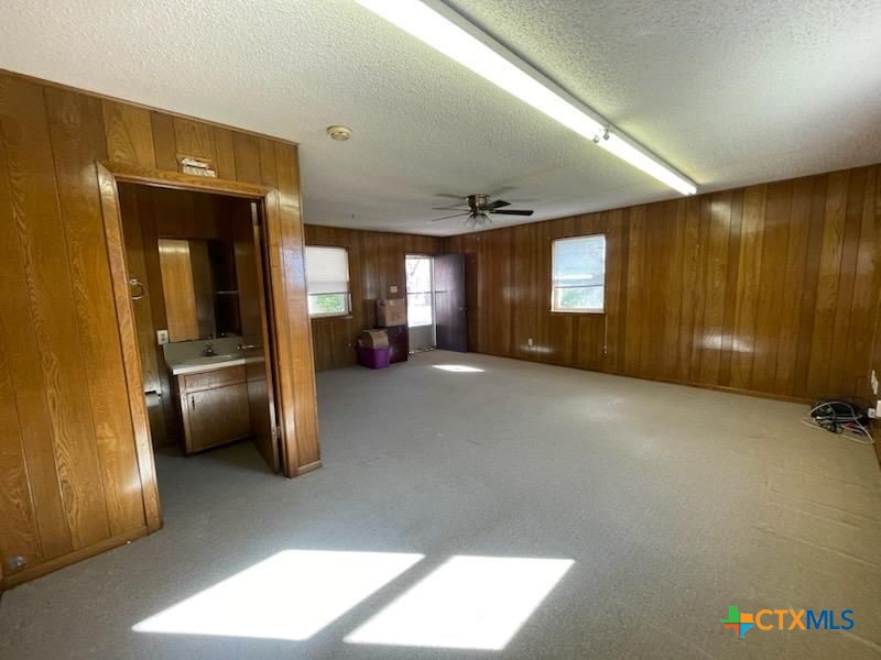 104 Skipcha Trail Lampasas, TX 76550 - Photo 33 of 34 a view of a livingroom with a furniture