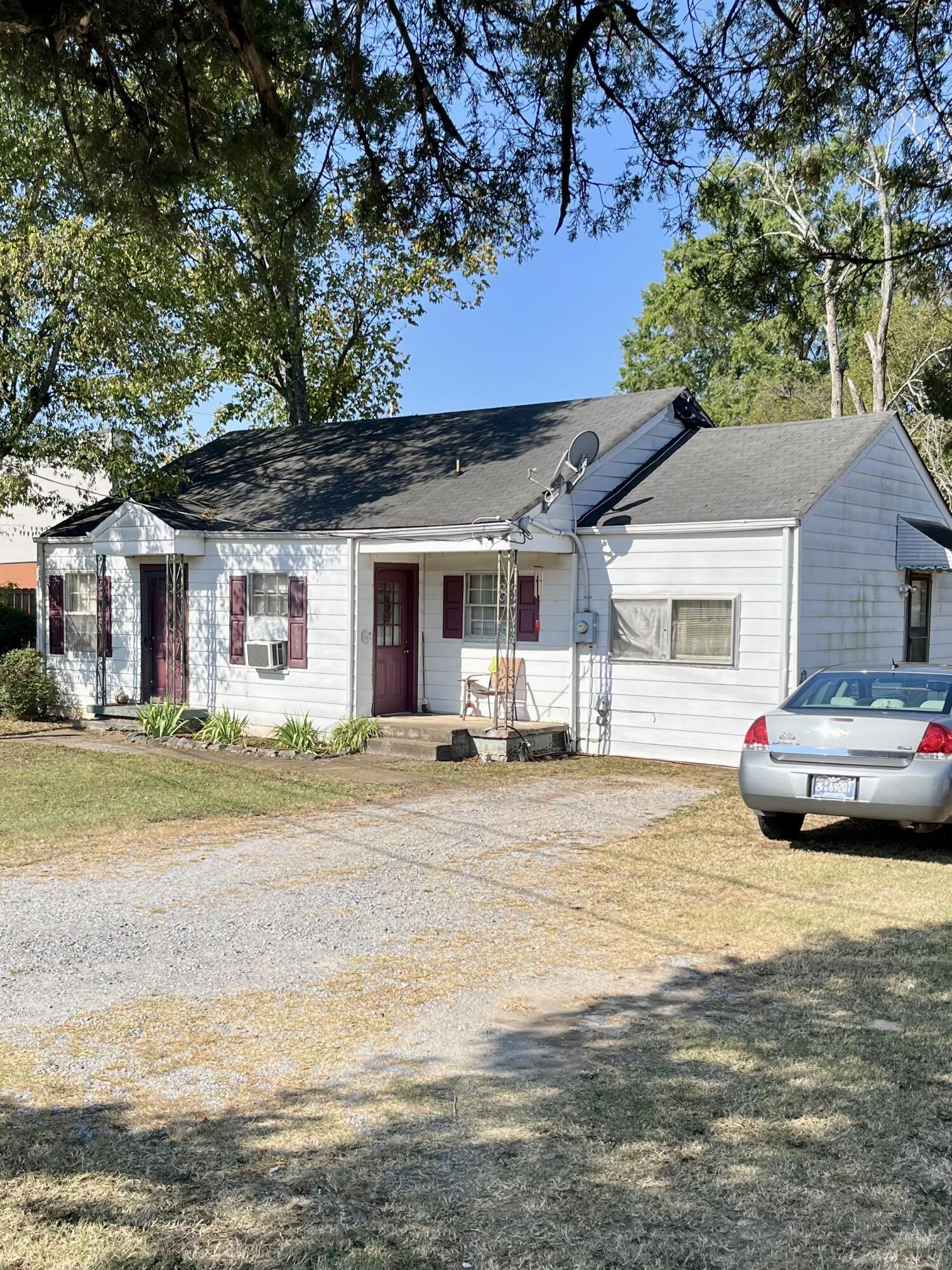 1407 Spring Creek Road Chattanooga, TN 37412 - Photo 1 of 2 IMG_7009 (1)