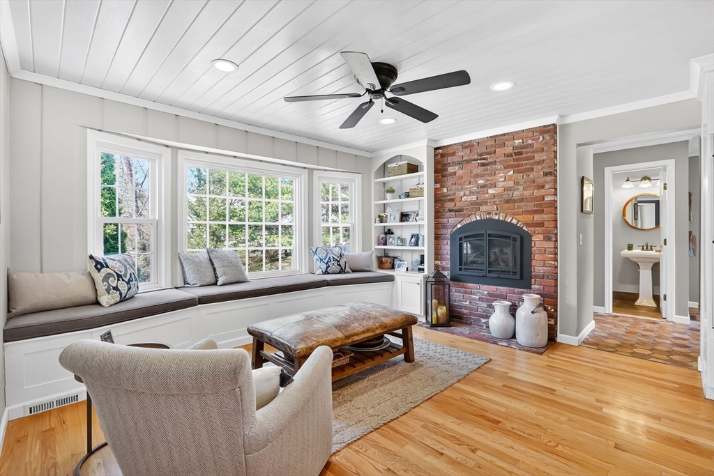 118 Blueberry Hill Road Longmeadow, MA 01106 - Photo 3 of 42