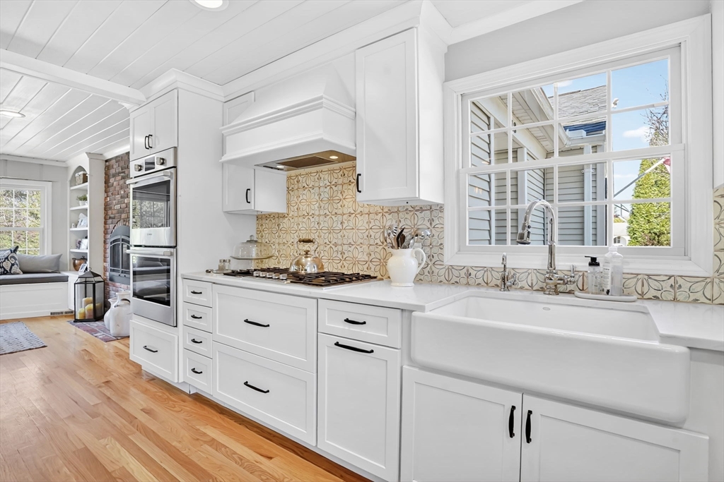 118 Blueberry Hill Road Longmeadow, MA 01106 - Photo 7 of 42