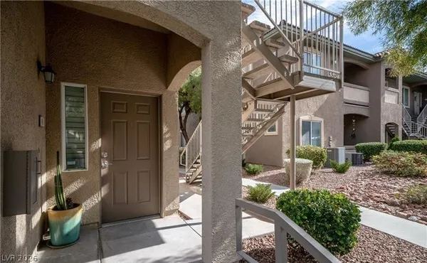 $1,700 | 3360 Cactus Shadow Street, Unit 101, Las Vegas, NV 89129