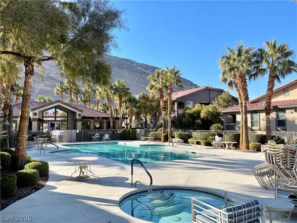 $1,700 | 3360 Cactus Shadow Street, Unit 101, Las Vegas, NV 89129