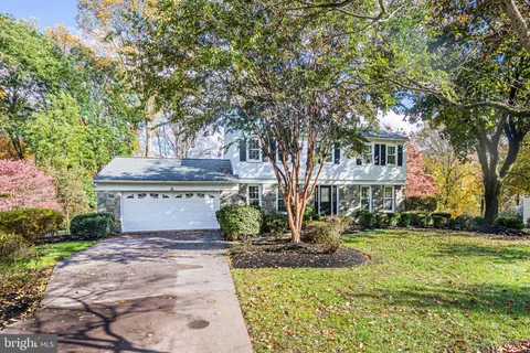 $825,000 | 5002 Castle Moor Drive, Columbia, MD 21044