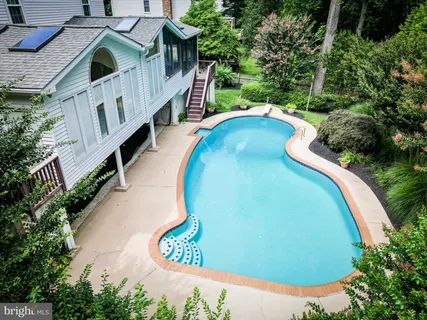 $825,000 | 5002 Castle Moor Drive, Columbia, MD 21044